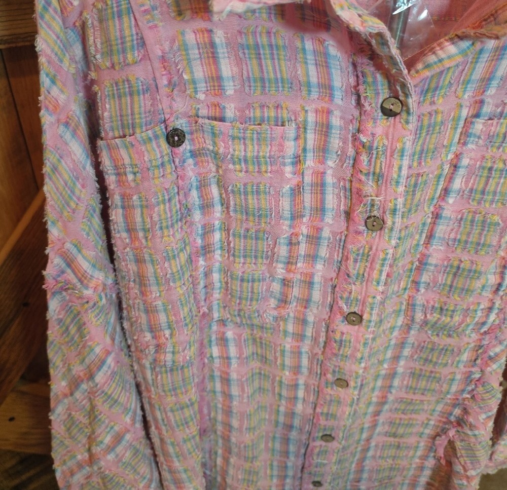 183p Oli & Hali Pink Plaid Button-Front Top - Picture 4 of 12